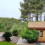 Sierra De Aguafria. El Robledillo מונסטריו