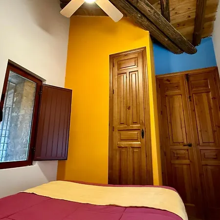 Country house Sierra De Aguafria. El Robledillo *