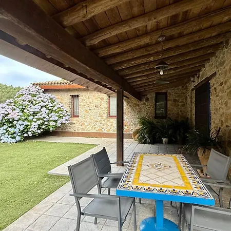 Sierra De Aguafria. El Robledillo Country house *