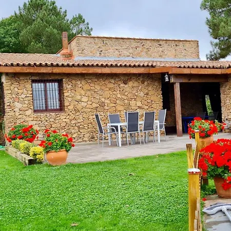 Country house Sierra De Aguafria. El Robledillo Monesterio
