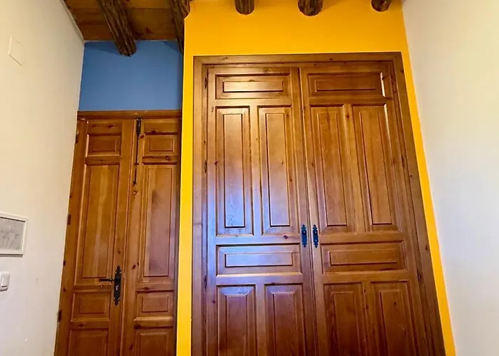 Sierra De Aguafria. El Robledillo Country house *