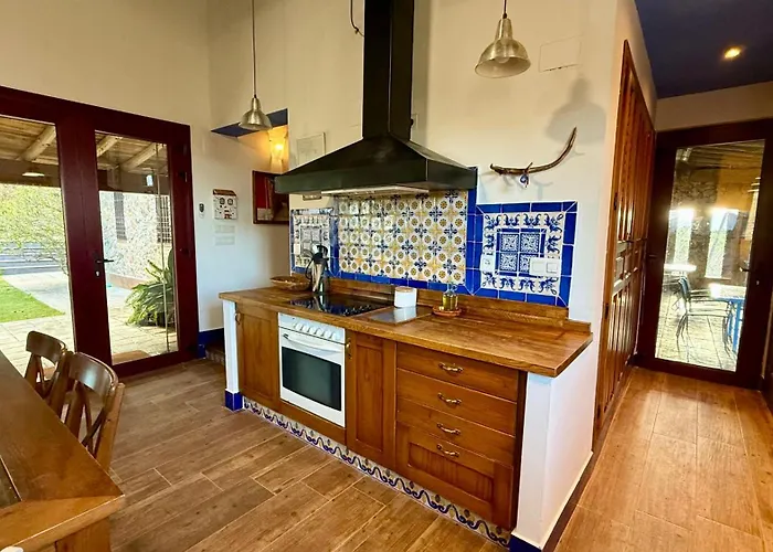 Sierra De Aguafria. El Robledillo *