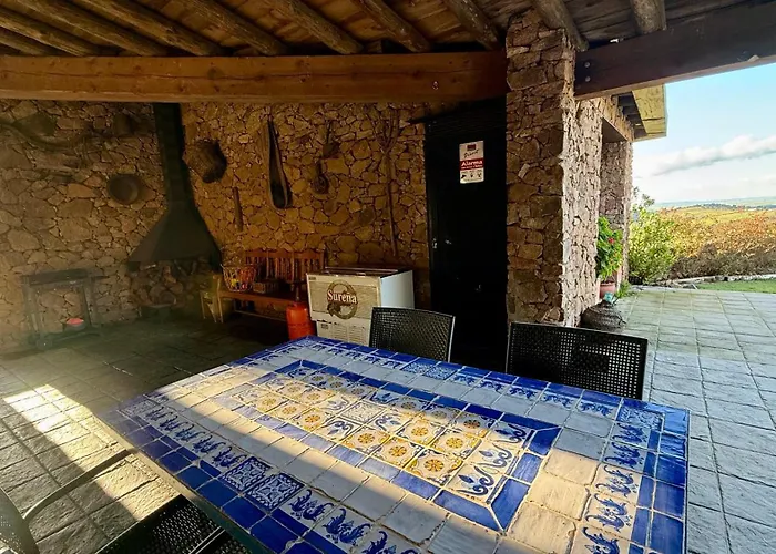 Sierra De Aguafria. El Robledillo * Monesterio