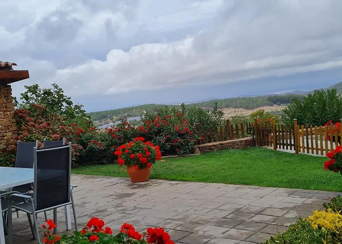 Sierra De Aguafria. El Robledillo Country house