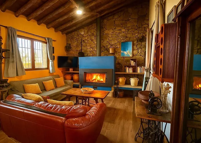 Casa Rural Sierra De Aguafria. Finca El Robledillo