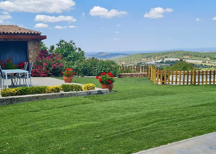 Sierra De Aguafria. El Robledillo Country house